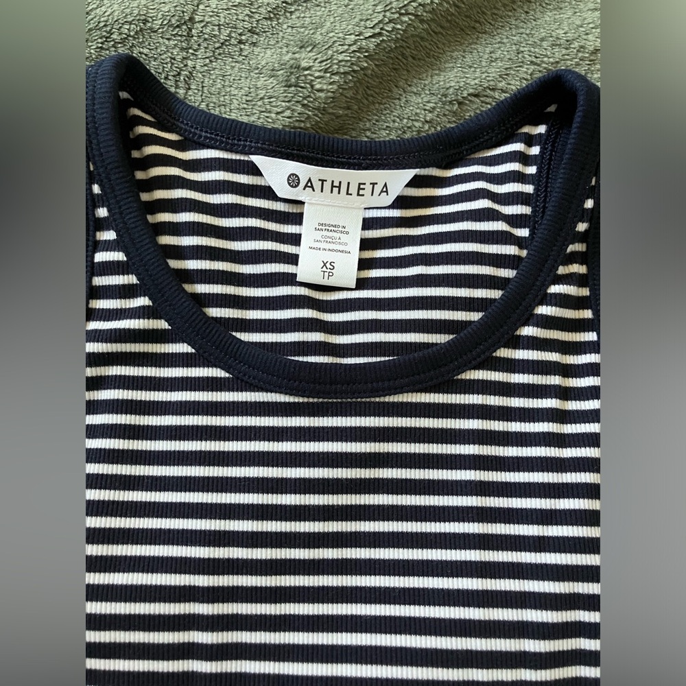 Athleta Signature Striped Rib Tank Top Size Small NWOT - Picture 5 of 5